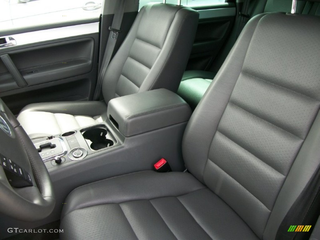 2009 Touareg 2 VR6 - Cranberry Red Metallic / Anthracite photo #4