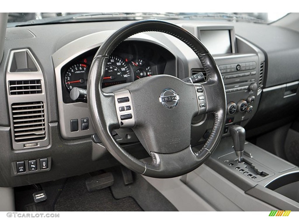 2004 Nissan Armada LE Steering Wheel Photos