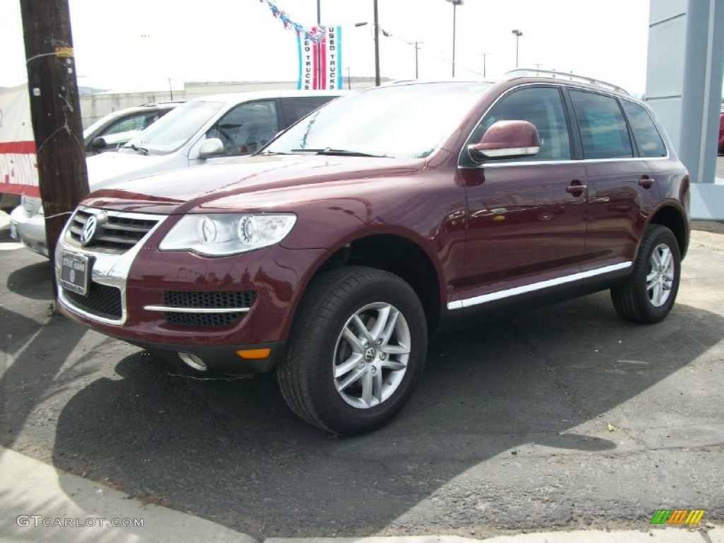 2009 Touareg 2 VR6 - Cranberry Red Metallic / Anthracite photo #17