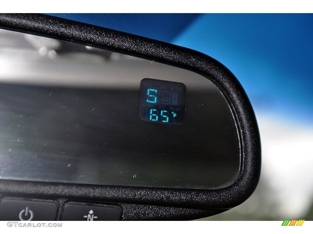 2004 Armada LE - Smoke Metallic / Graphite/Titanium photo #25