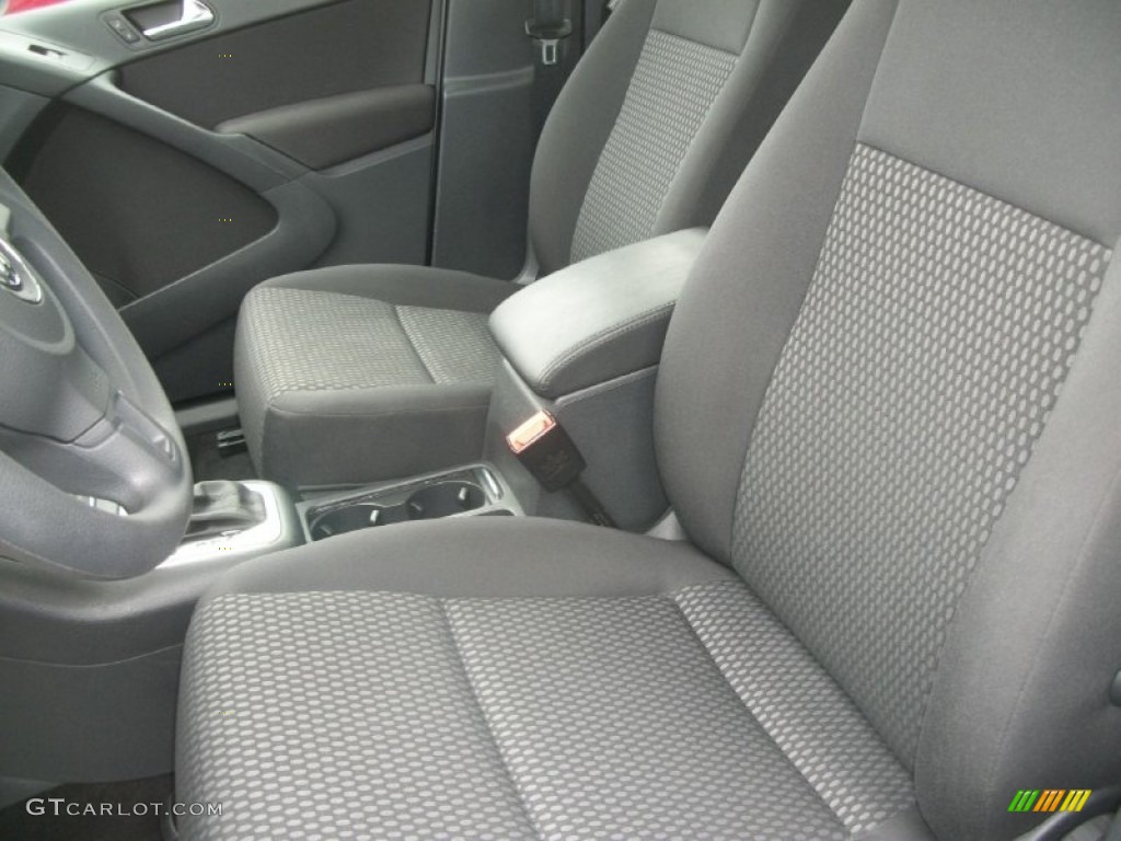 2011 Tiguan SE 4Motion - Alpine Gray Metallic / Charcoal photo #9