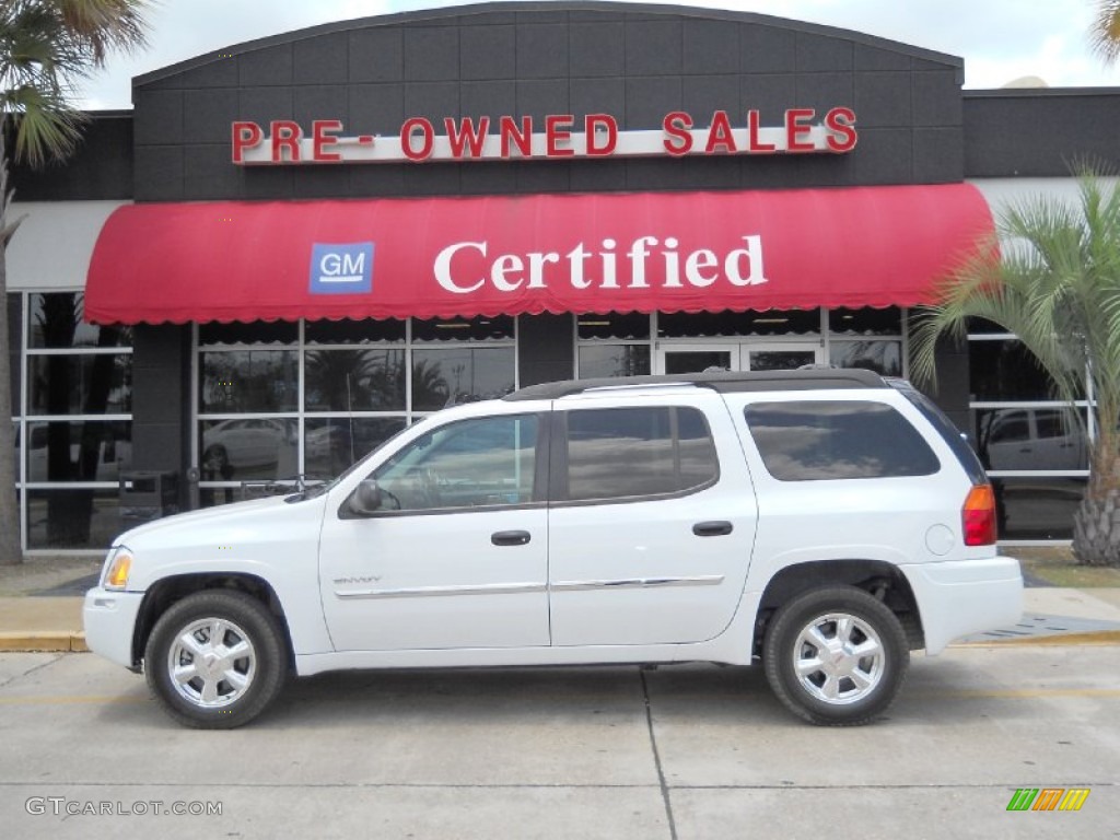 2006 Envoy XL SLE - Summit White / Light Gray photo #1