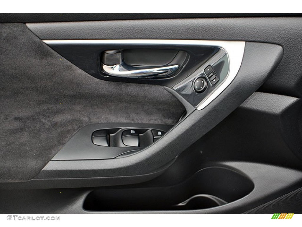 2013 Altima 2.5 S - Brilliant Silver / Charcoal photo #10