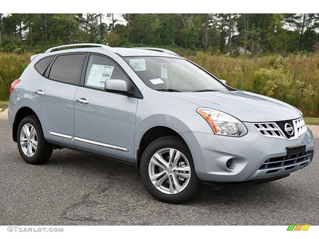 Brilliant Silver 2013 Nissan Rogue SV Exterior Photo #72041953