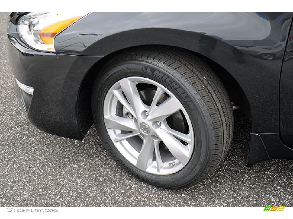 2013 Nissan Altima 2.5 SV Wheel Photo #72043600