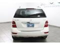 Arctic White - ML 350 4Matic Photo No. 4