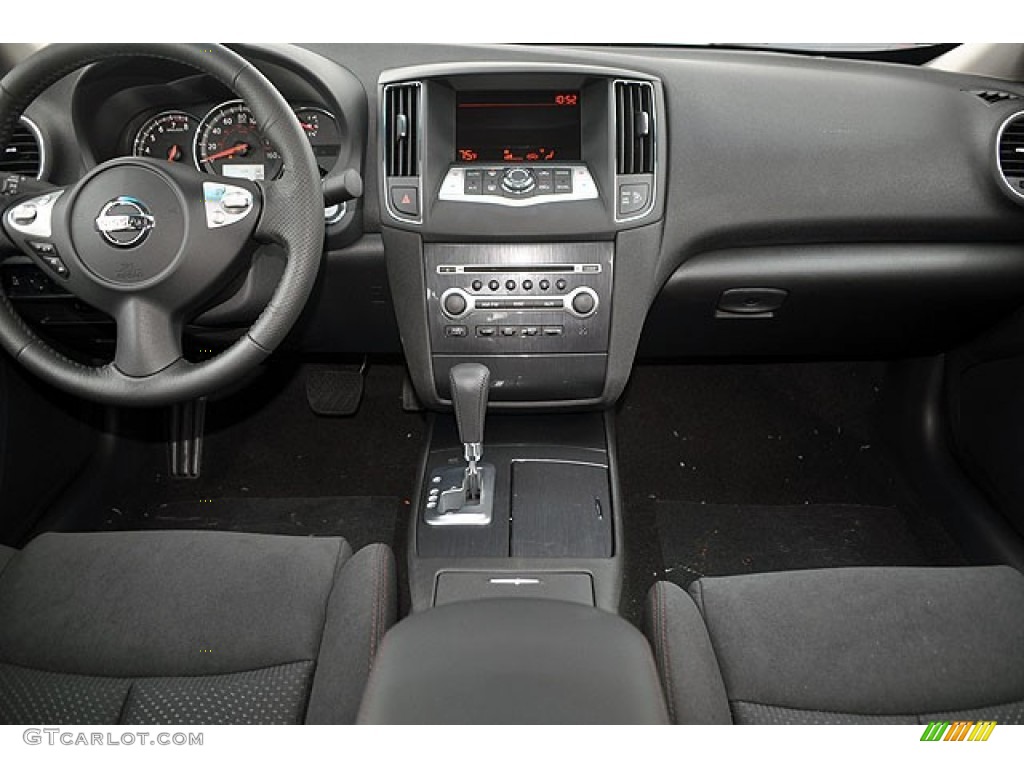 2013 Nissan Maxima 3.5 S Charcoal Dashboard Photo #72044089