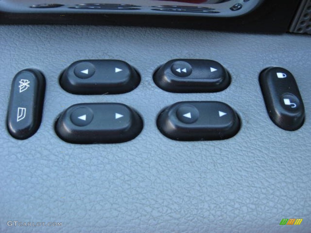 2006 F150 XLT SuperCab 4x4 - Black / Medium Flint photo #16