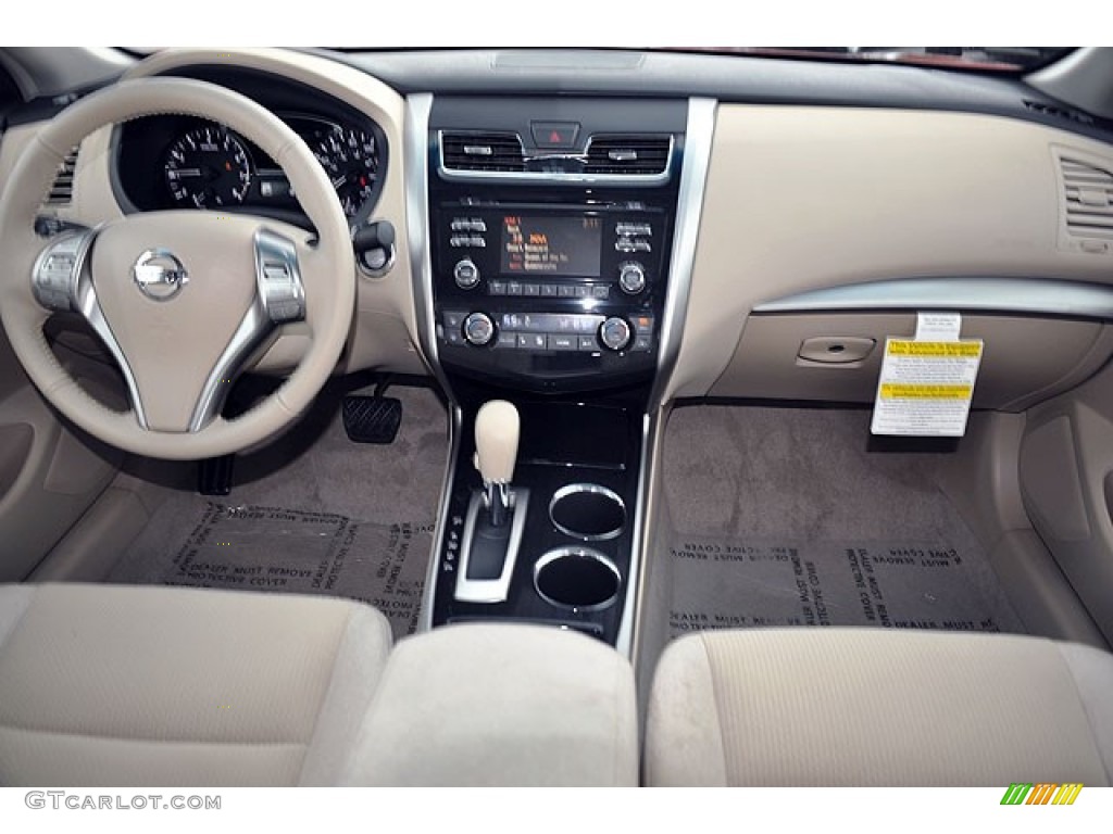 2013 Nissan Altima 2.5 SV Beige Dashboard Photo #72044908