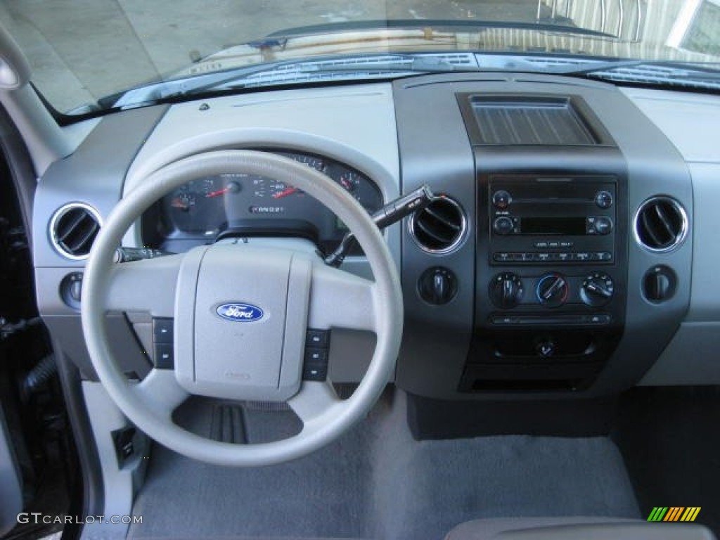 2006 F150 XLT SuperCab 4x4 - Black / Medium Flint photo #24