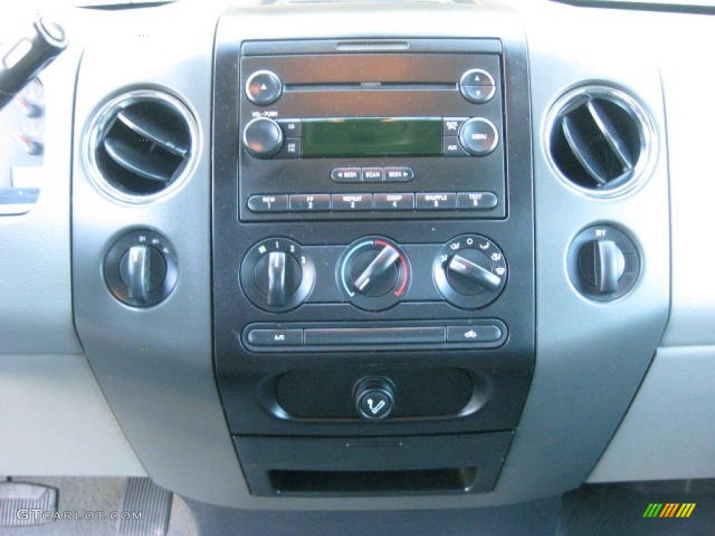 2006 F150 XLT SuperCab 4x4 - Black / Medium Flint photo #25