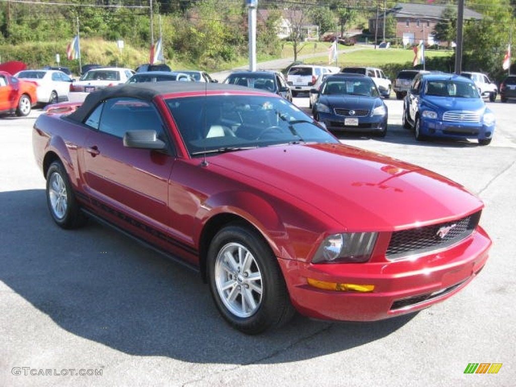 2006 Mustang V6 Premium Convertible - Redfire Metallic / Dark Charcoal photo #4