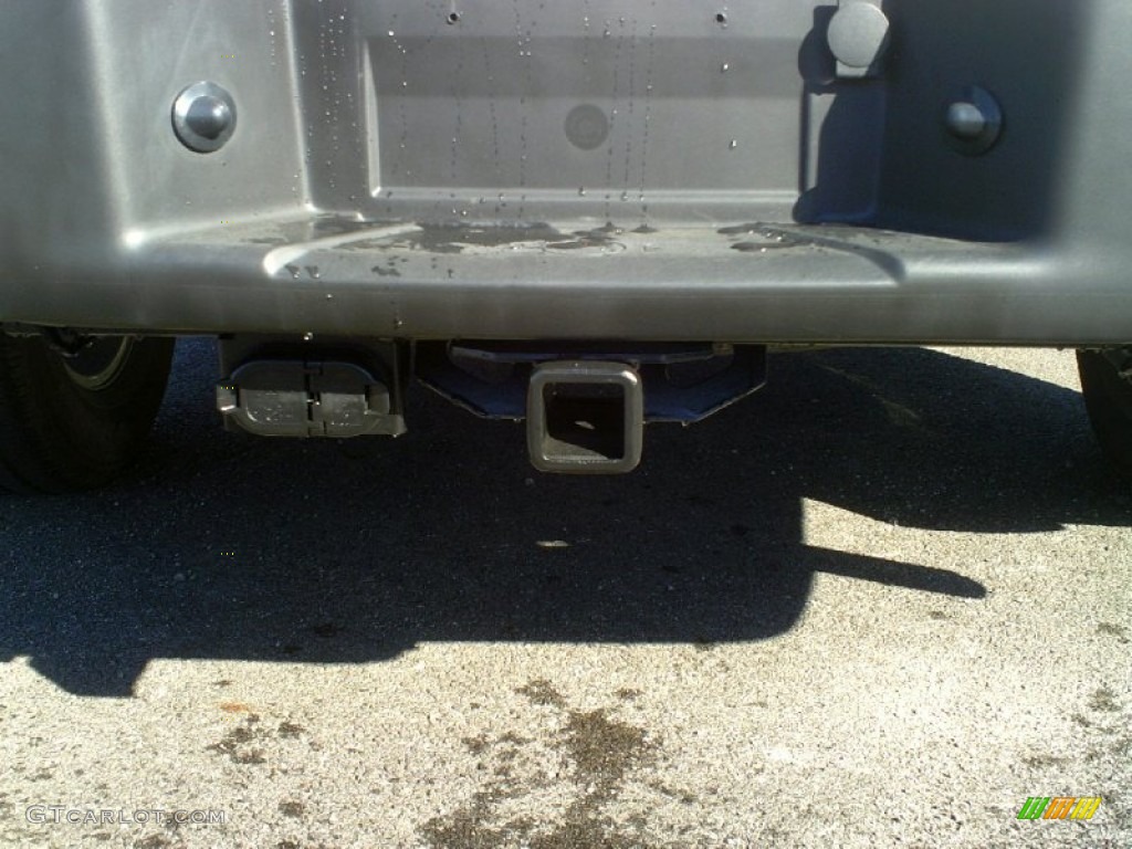 2010 F150 STX SuperCab 4x4 - Ingot Silver Metallic / Medium Stone photo #8