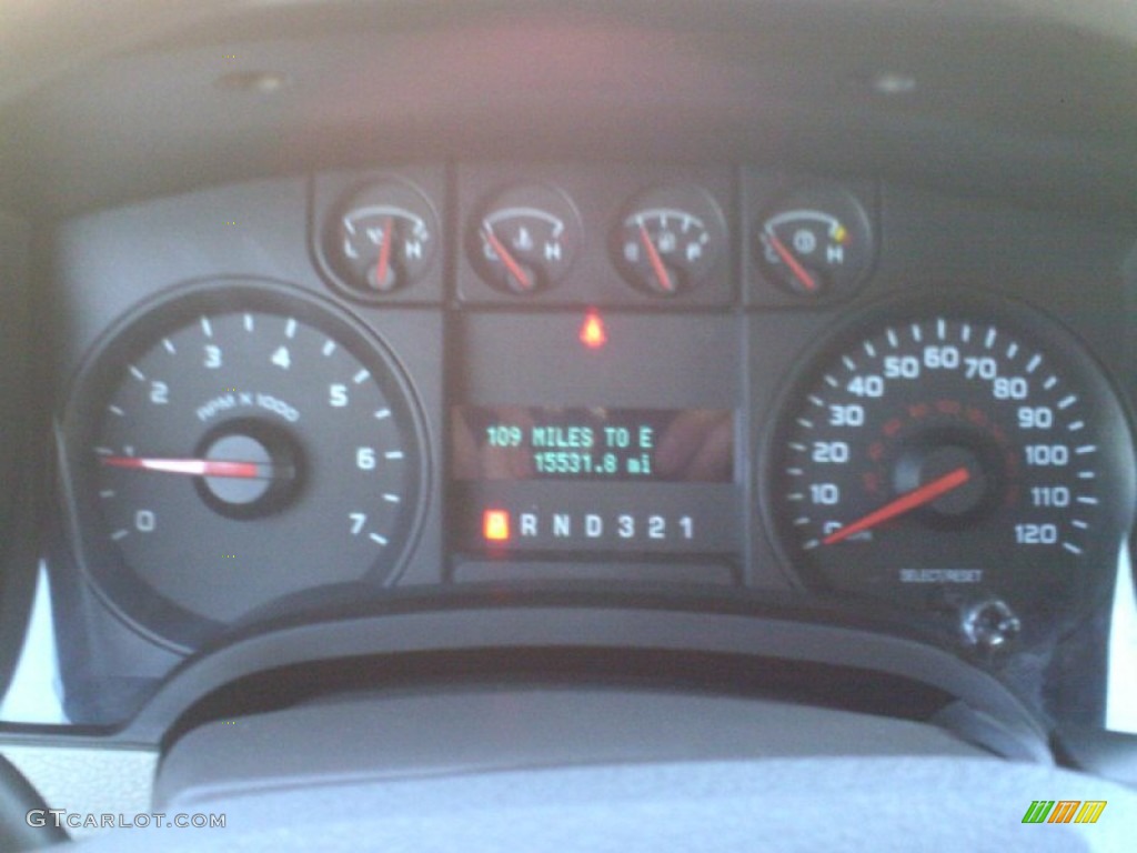 2010 F150 STX SuperCab 4x4 - Ingot Silver Metallic / Medium Stone photo #20