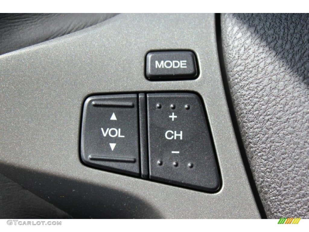 2013 Acura MDX SH-AWD Advance Controls Photo #72048565
