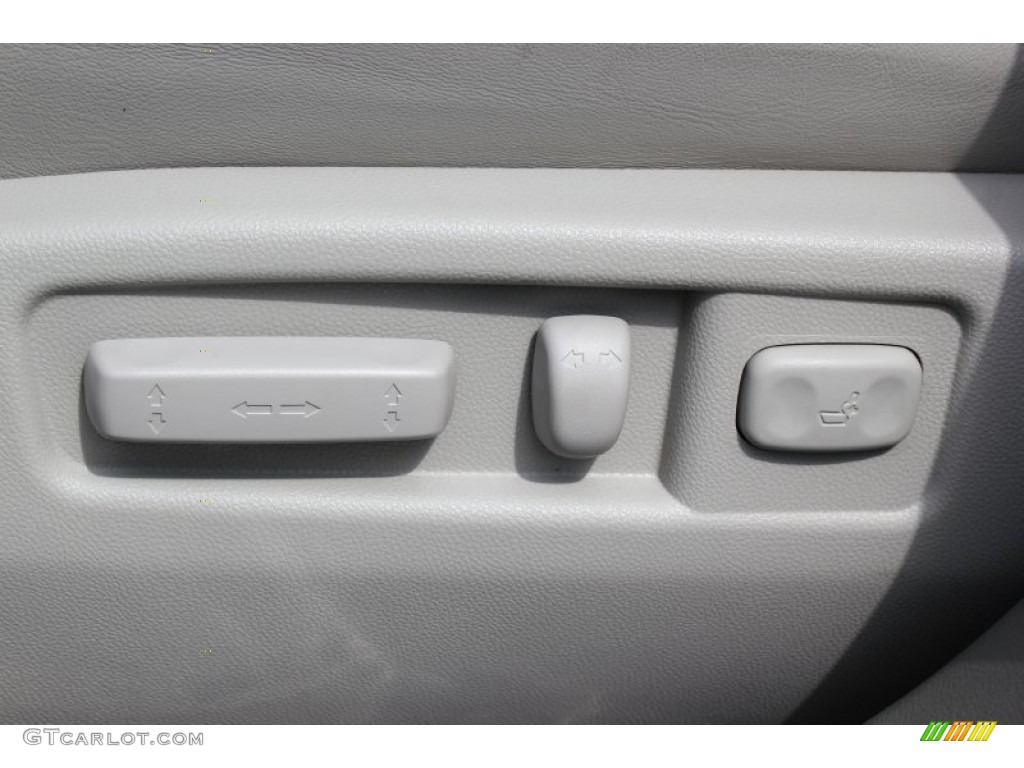 2013 Acura MDX SH-AWD Technology Controls Photo #72049036