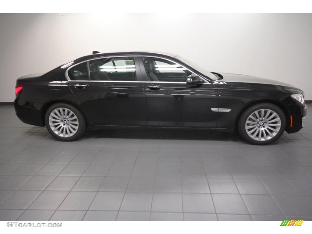 Black Sapphire Metallic 2013 BMW 7 Series 740Li Sedan Exterior Photo #72049071