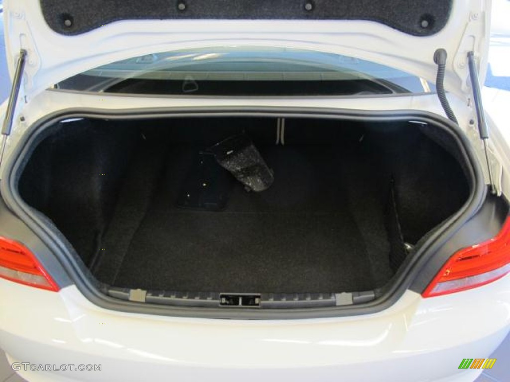 2013 BMW 1 Series 128i Coupe Trunk Photos