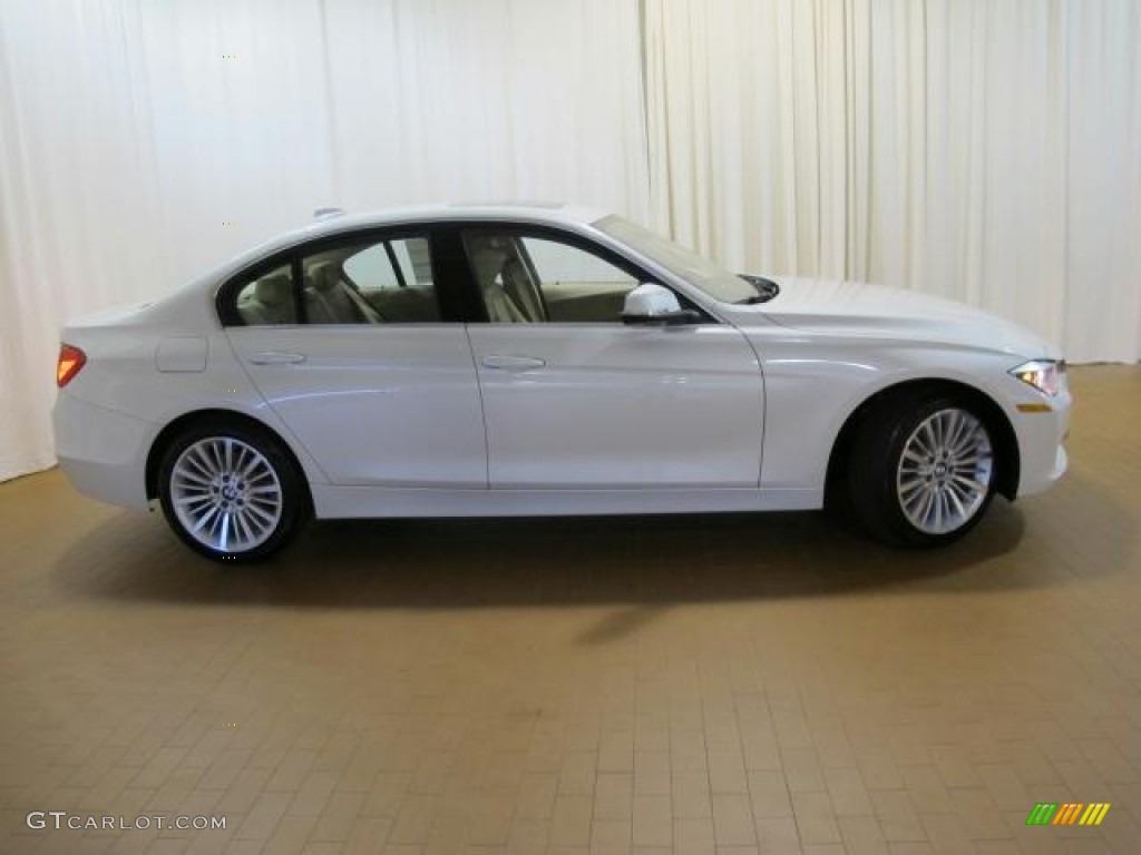 2013 3 Series 328i Sedan - Mineral White Metallic / Venetian Beige photo #2
