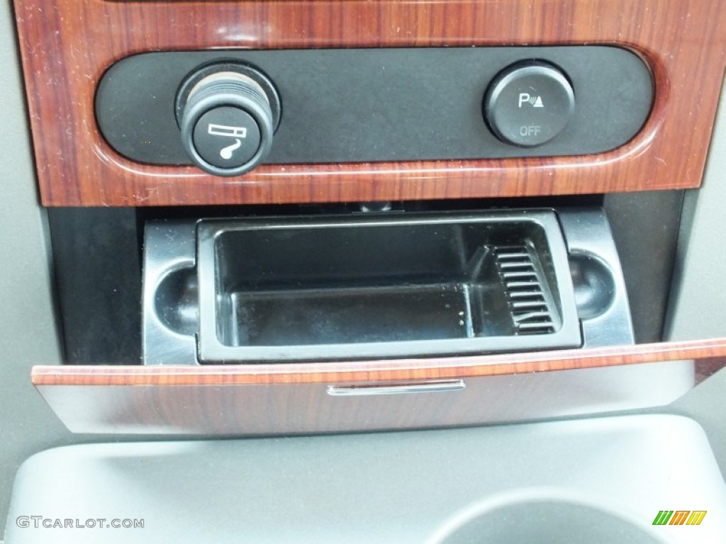 2006 F150 Lariat SuperCrew - Oxford White / Tan photo #24