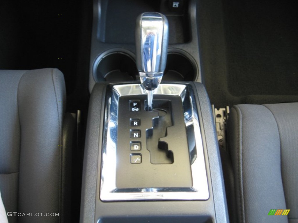 2010 Dodge Journey SXT Transmission Photos