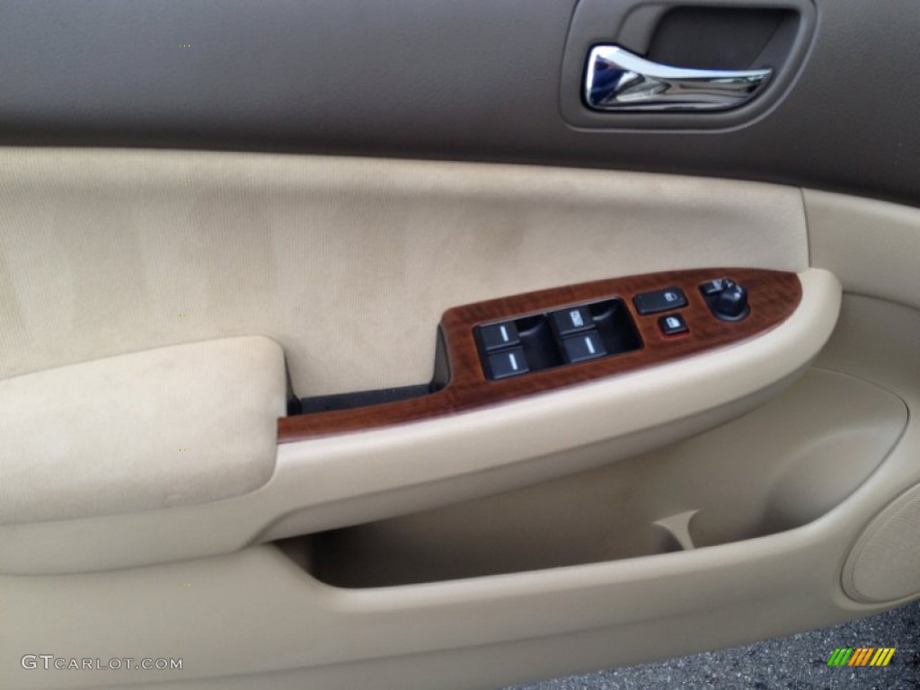 2006 Accord EX Sedan - Desert Mist Metallic / Ivory photo #10