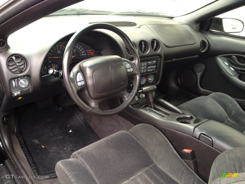 Ebony Black Interior 2002 Pontiac Firebird Coupe Photo #72056803