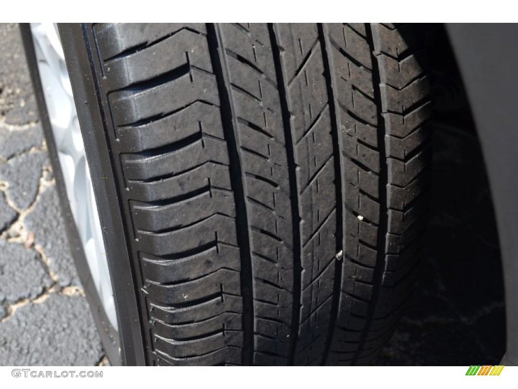 2011 CX-9 Touring - Crystal White Pearl Mica / Sand photo #10