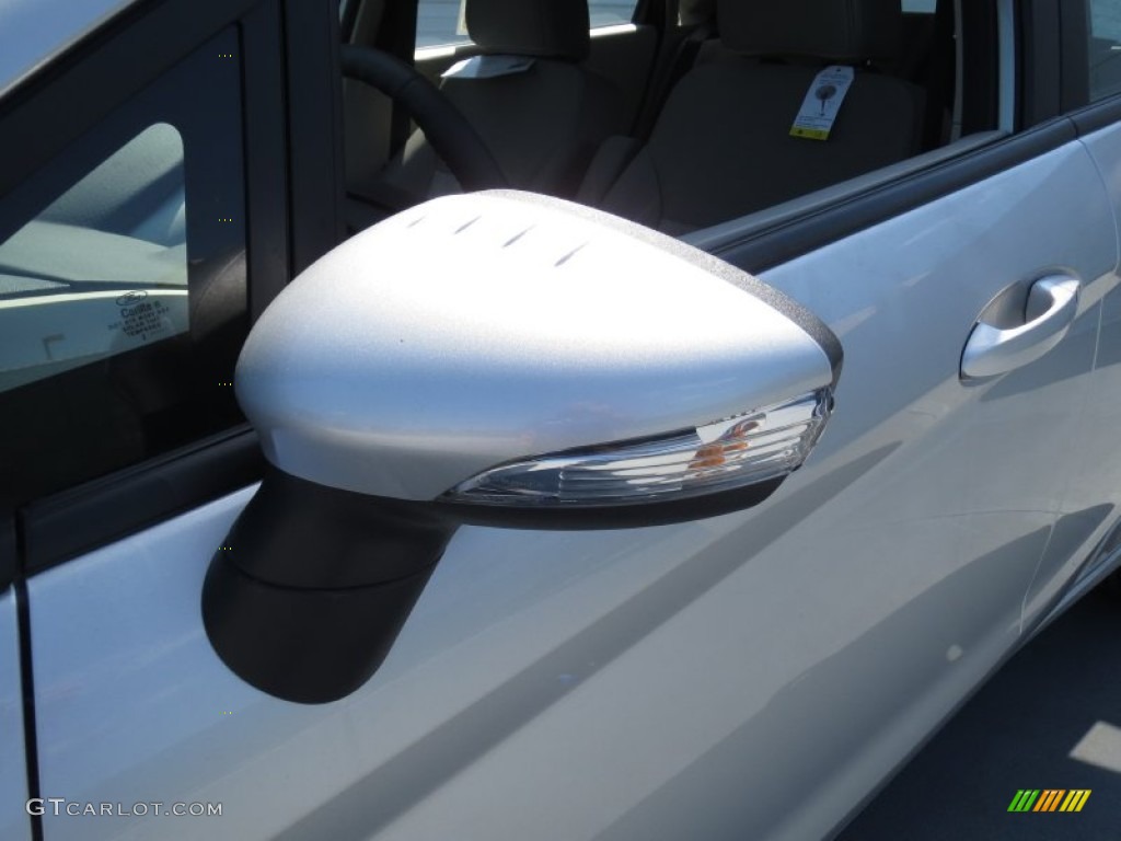 2013 Fiesta SE Hatchback - Ingot Silver / Charcoal Black/Light Stone photo #11