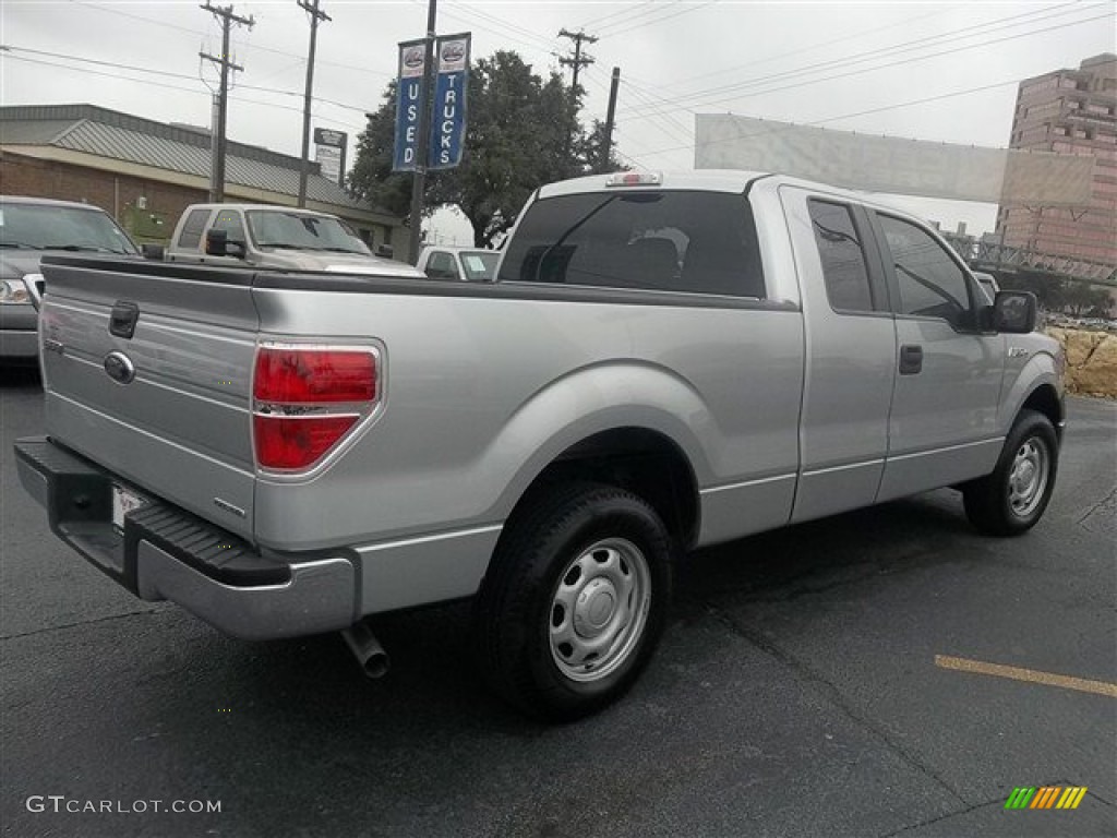 2011 F150 XL SuperCab - Ingot Silver Metallic / Steel Gray photo #3