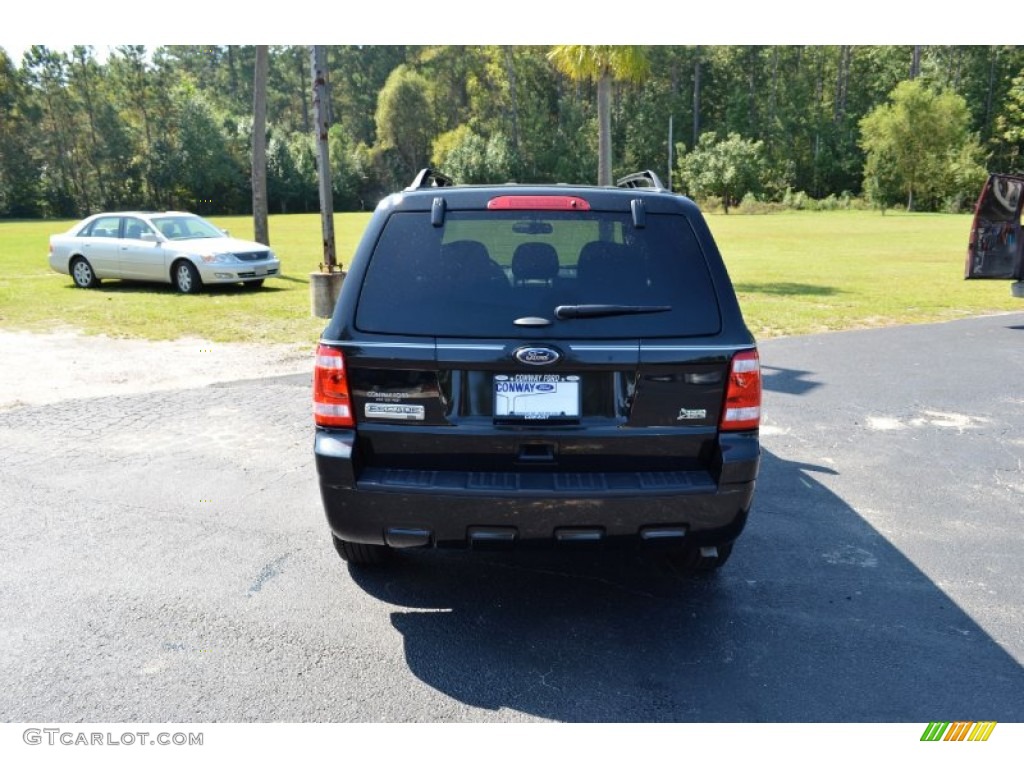2011 Escape XLT V6 - Tuxedo Black Metallic / Charcoal Black photo #6