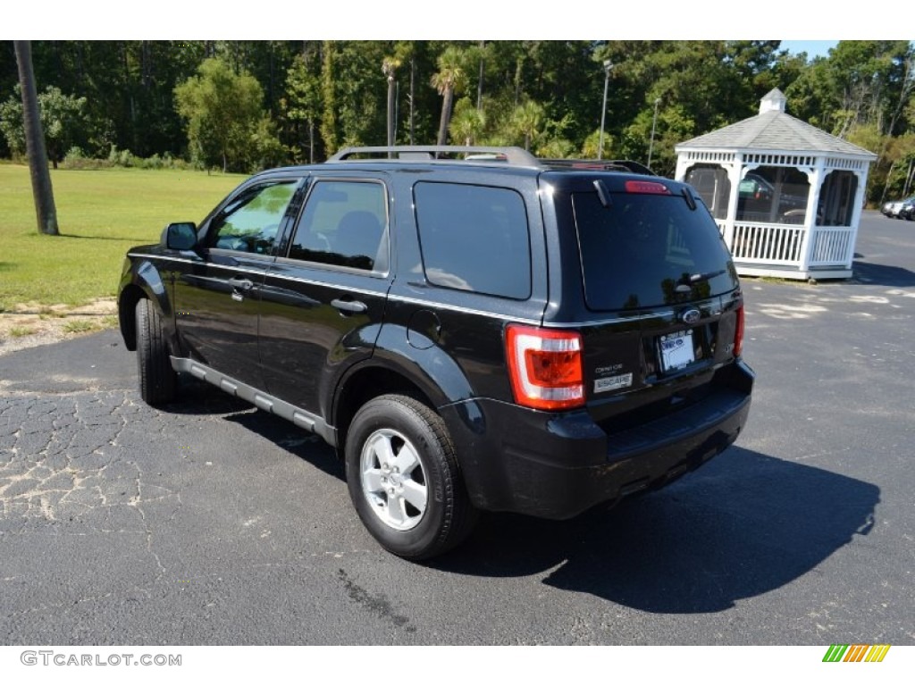 2011 Escape XLT V6 - Tuxedo Black Metallic / Charcoal Black photo #7