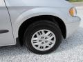 2004 Bright Silver Metallic Dodge Grand Caravan SE  photo #27