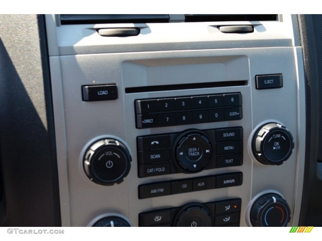 2011 Escape XLT V6 - Tuxedo Black Metallic / Charcoal Black photo #26