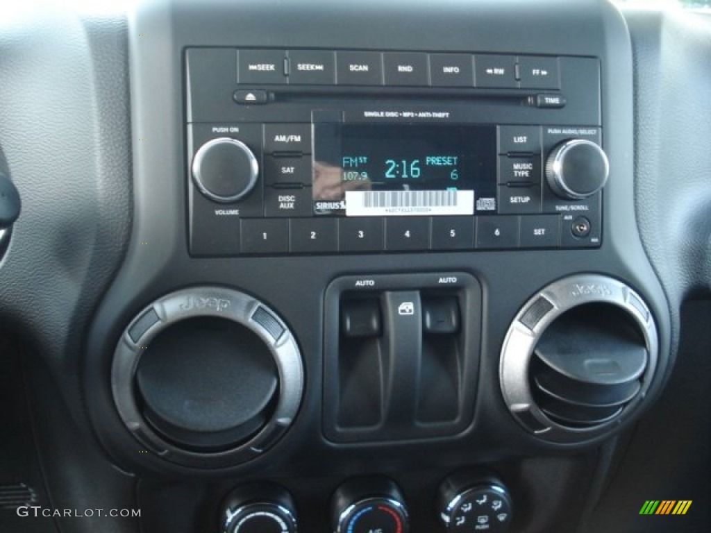 2013 Jeep Wrangler Sport S 4x4 Controls Photo #72064822