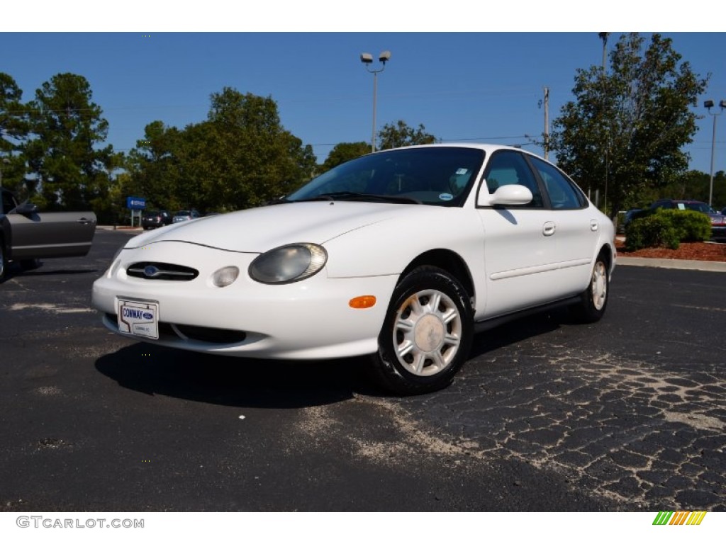 Vibrant White 1999 Ford Taurus SE Exterior Photo #72065902