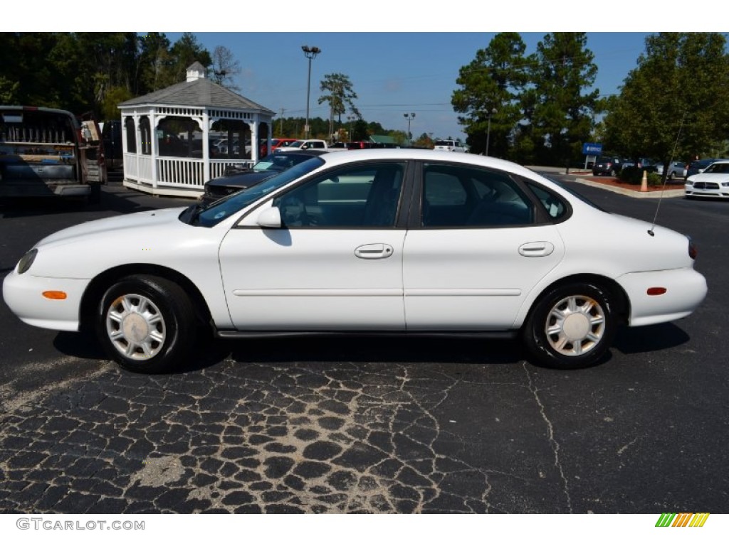 Vibrant White 1999 Ford Taurus SE Exterior Photo #72066076