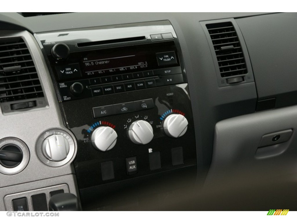 2013 Toyota Tundra TRD Double Cab 4x4 Controls Photos