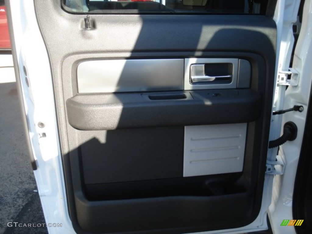 2013 F150 FX4 SuperCrew 4x4 - Oxford White / Black photo #14