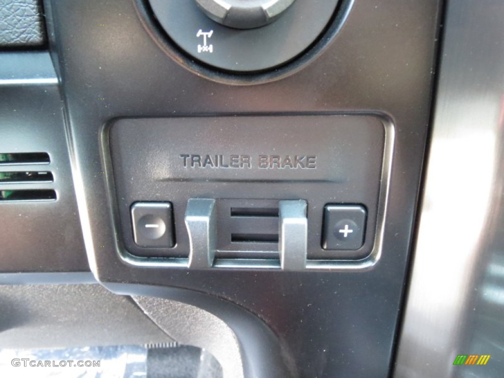 2013 F150 FX4 SuperCrew 4x4 - Race Red / FX Sport Appearance Black/Red photo #32