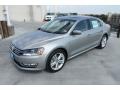 2013 Tungsten Silver Metallic Volkswagen Passat TDI SEL  photo #3