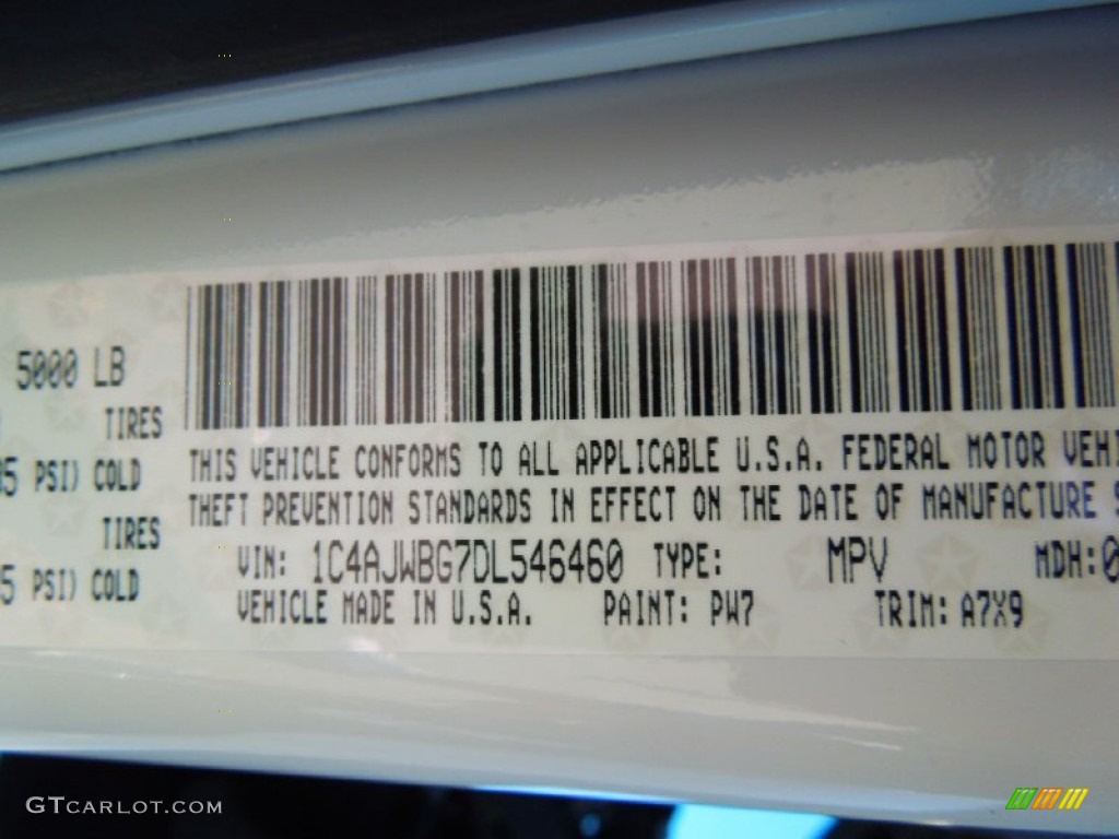 2013 Wrangler Color Code PW7 for Bright White Photo #72071773