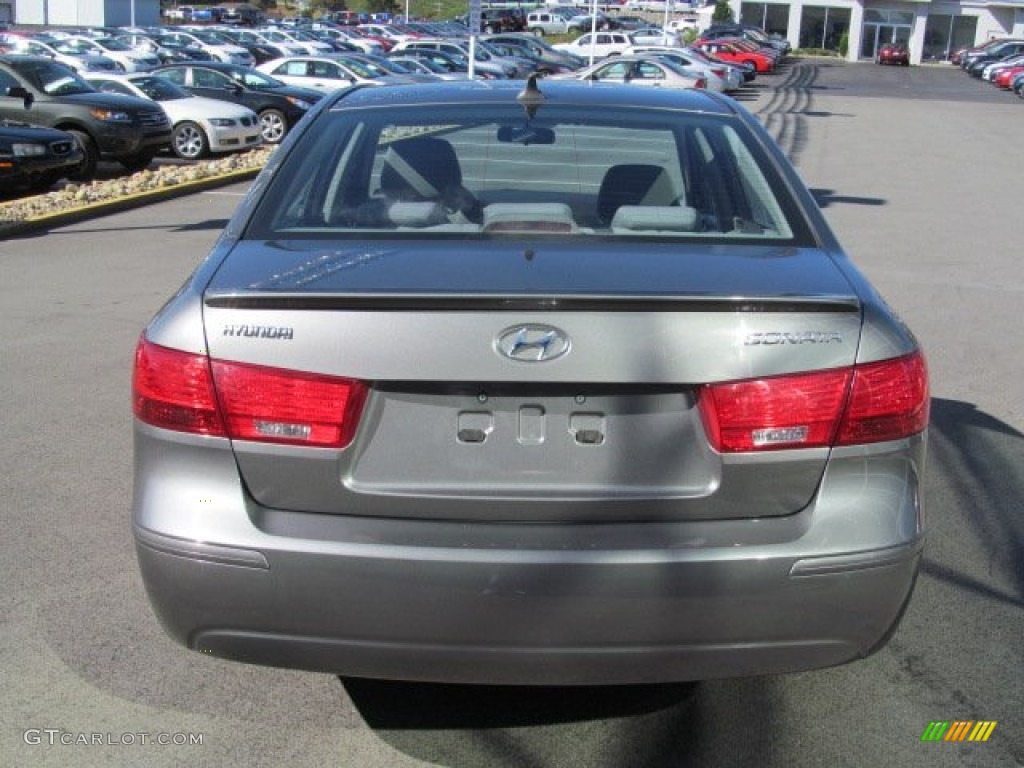 2009 Sonata GLS - Willow Gray / Gray photo #8