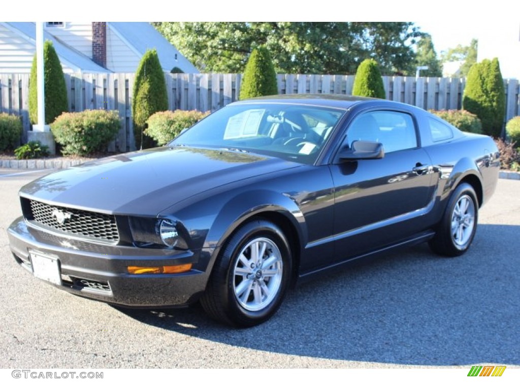 2007 Mustang V6 Deluxe Coupe - Alloy Metallic / Light Graphite photo #7
