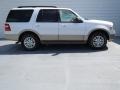 2013 White Platinum Tri-Coat Ford Expedition XLT  photo #2