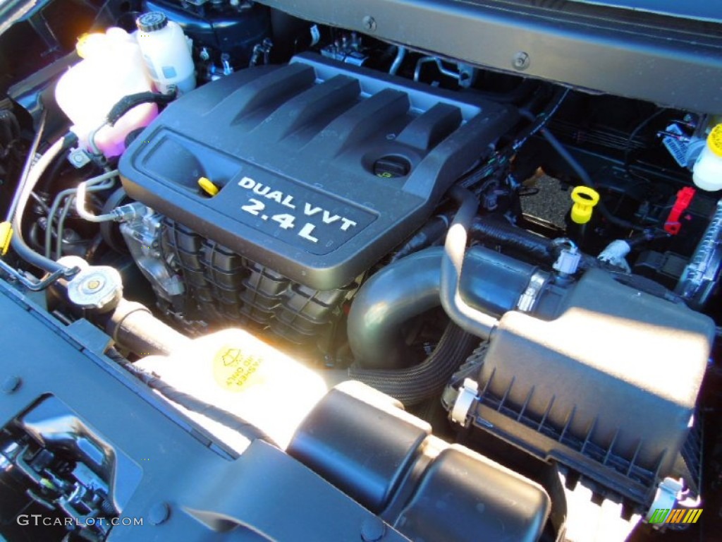2013 Dodge Journey SXT 2.4 Liter DOHC 16-Valve Dual VVT 4 Cylinder Engine Photo #72074161