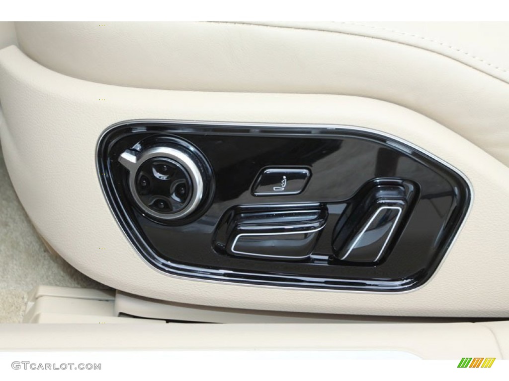 2013 Audi A8 L 4.0T quattro Controls Photo #72074761