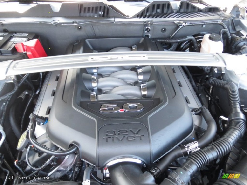 2013 Ford Mustang GT Coupe 5.0 Liter DOHC 32-Valve Ti-VCT V8 Engine Photo #72077215