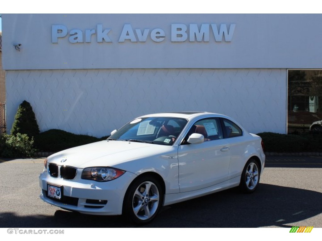 2010 1 Series 128i Coupe - Alpine White / Coral Red Boston Leather photo #1