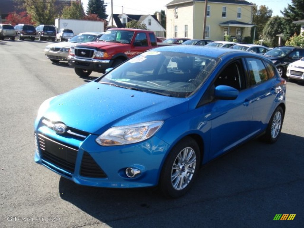 2012 Focus SE Sport 5-Door - Blue Candy Metallic / Charcoal Black photo #3